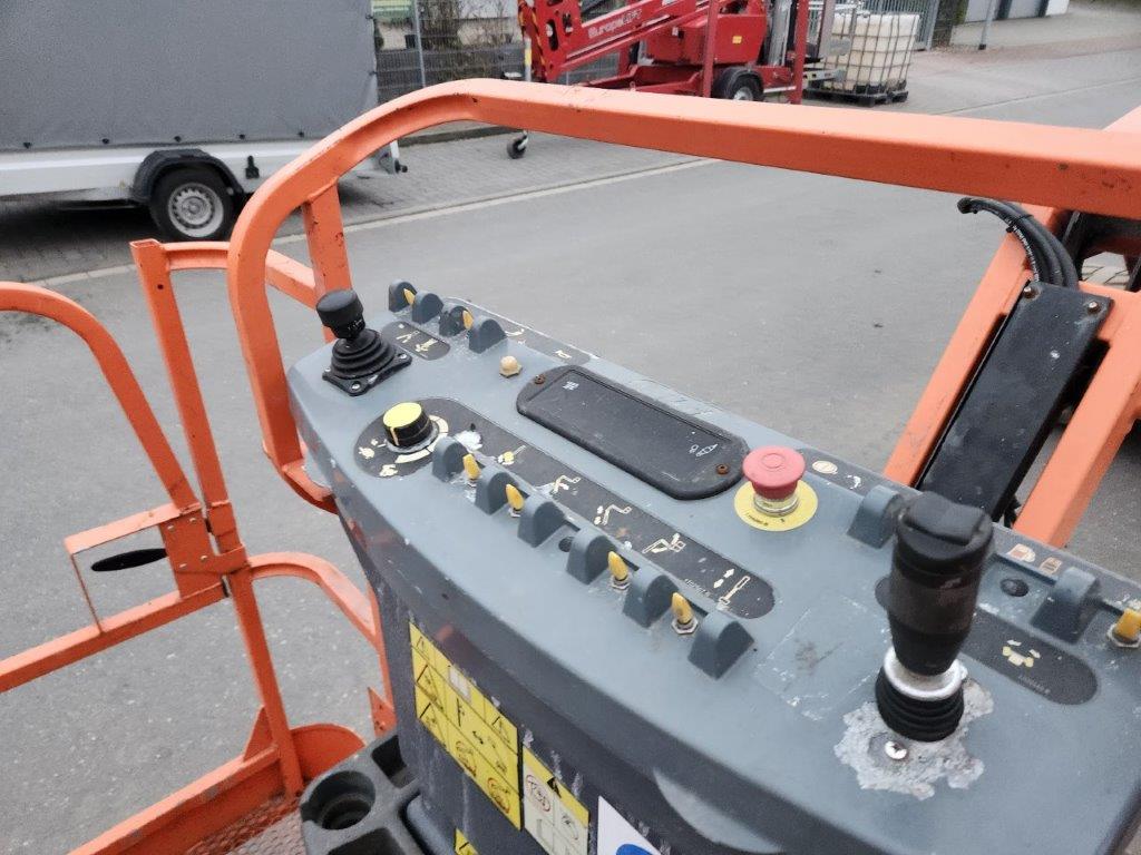 Sold - Articulated Boom Lift - View 2